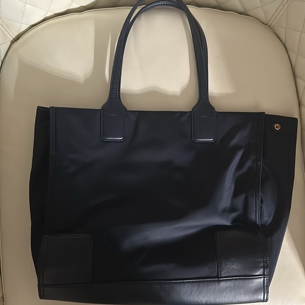 Purse - Picture 2 of 3